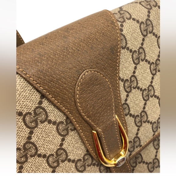 Gucci Brown Monogram Clutch with Gold Accent - Picture 7 of 11